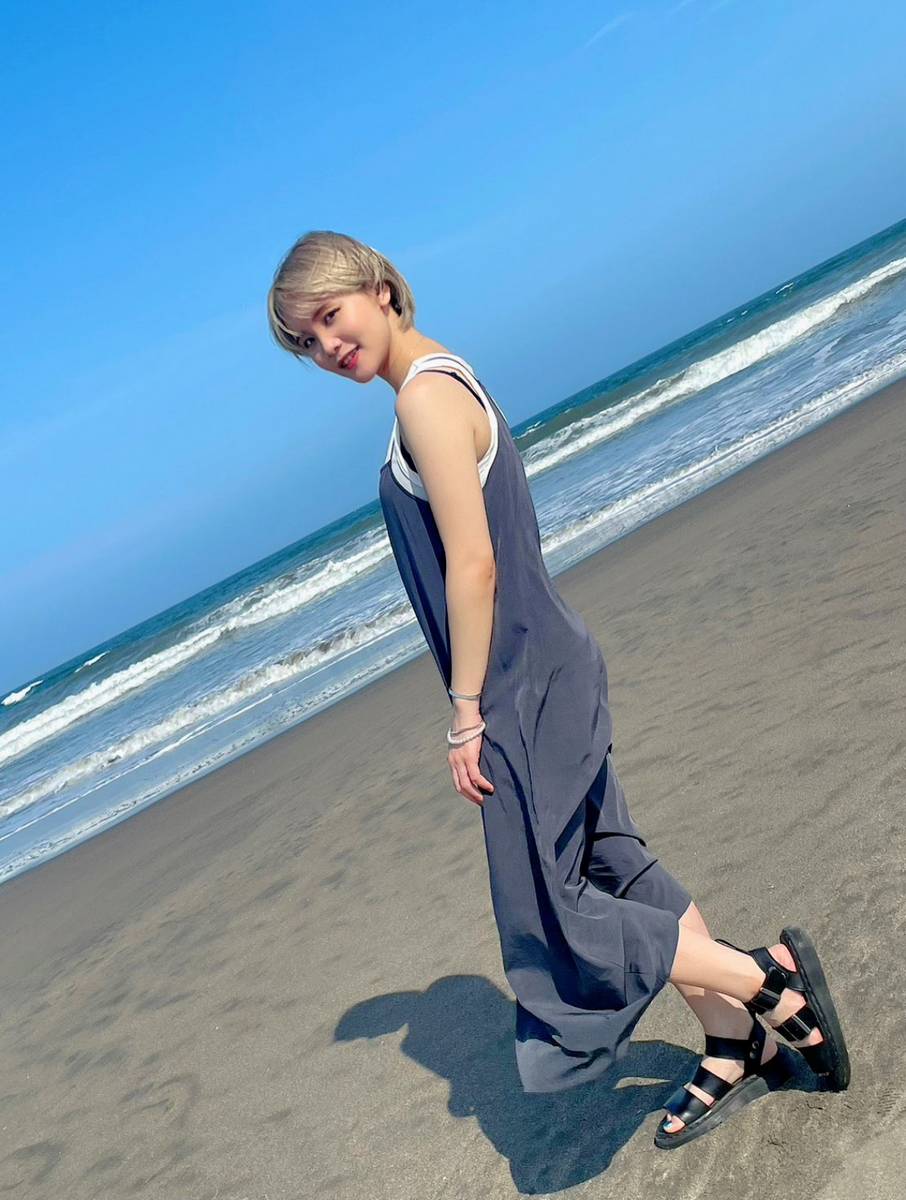 Nishizawa Shiena Feet