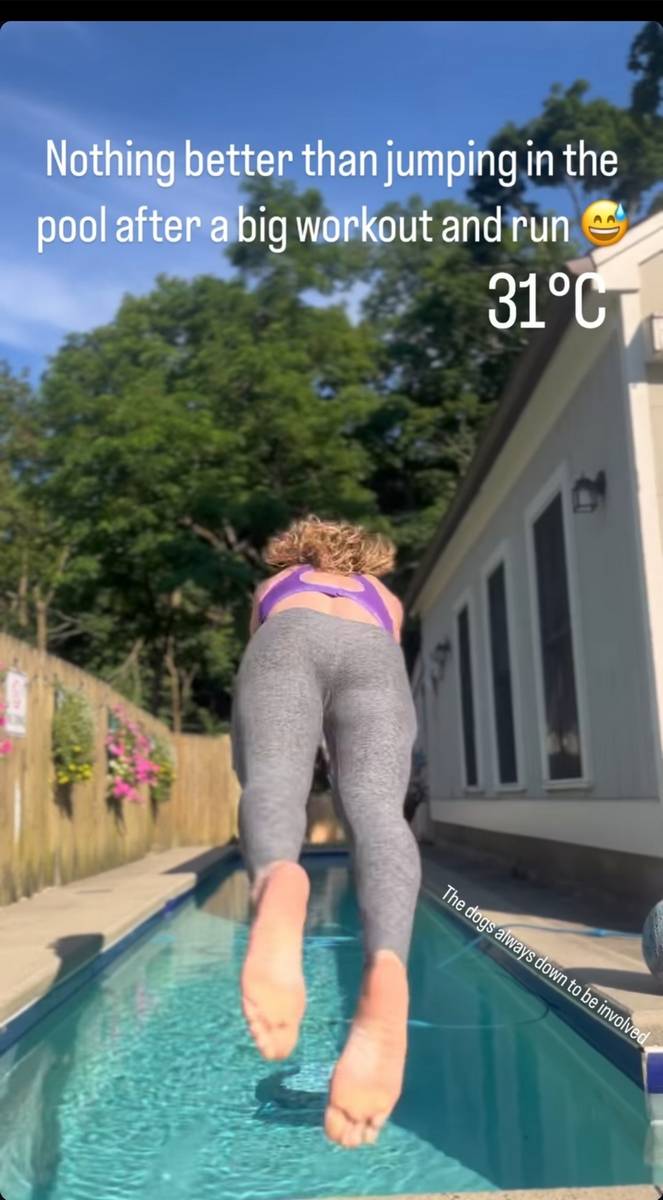 Phoebe Schecter Feet