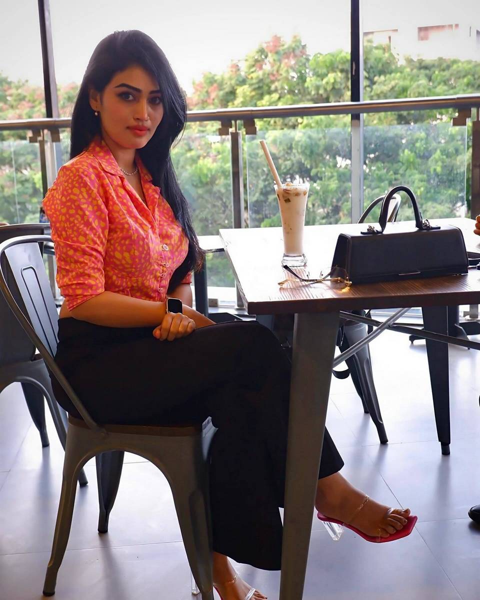 Pratiksha Bankar Feet