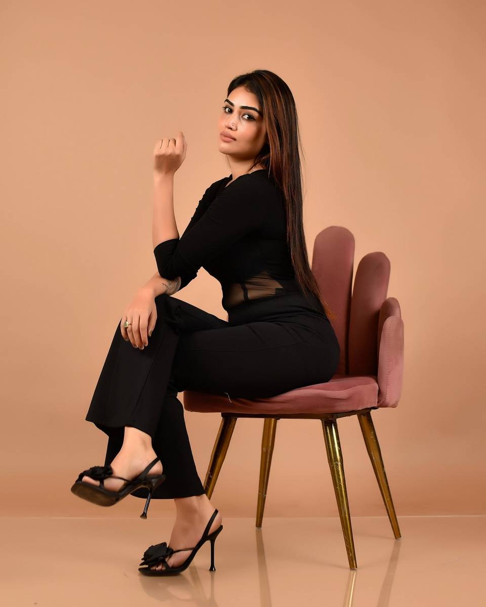 Pratiksha Bankar Feet