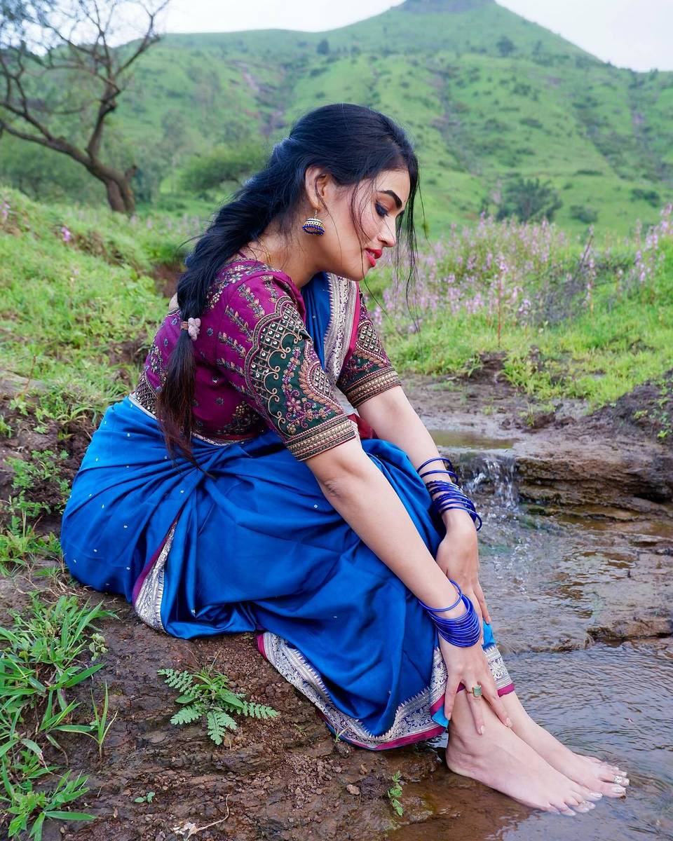 Pratiksha Bankar Feet