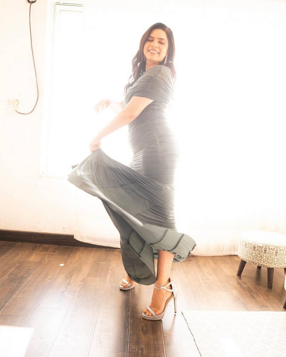 Rajshri Deshpande Feet