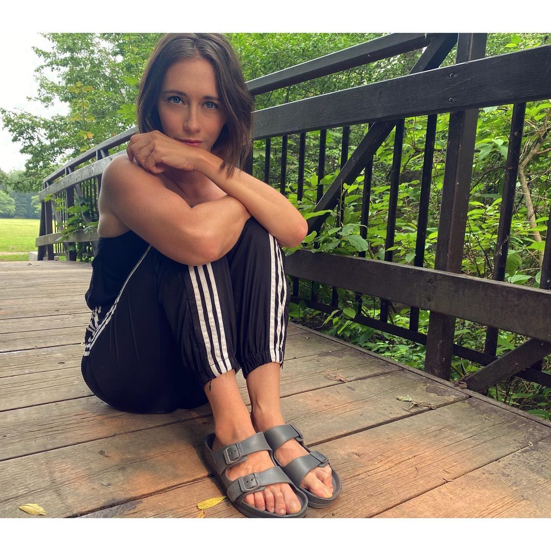 Rebecca Amzallag Feet