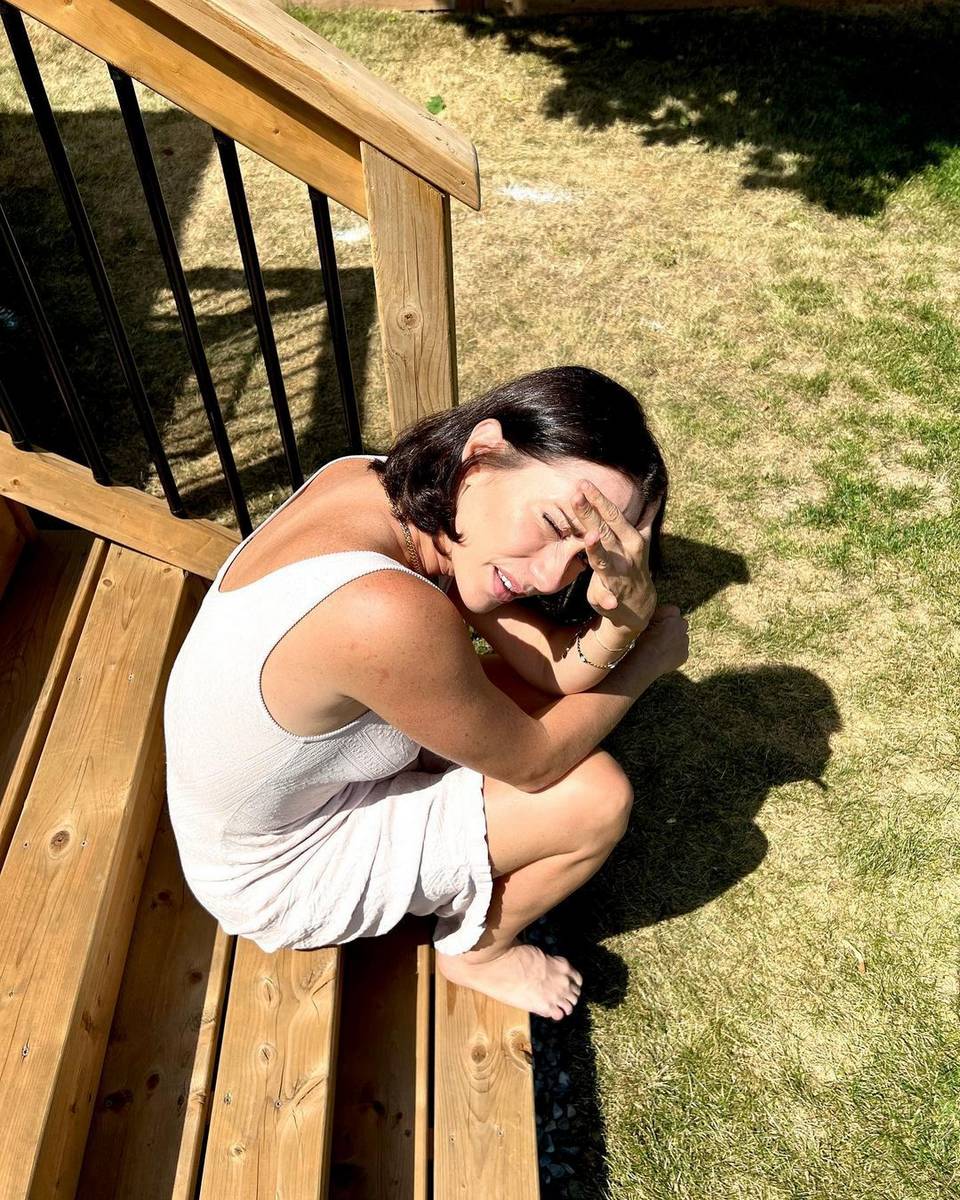 Rebecca Amzallag Feet