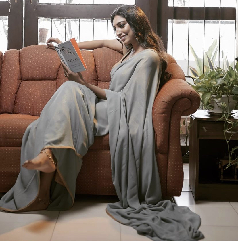 Rithu Manthra David Feet