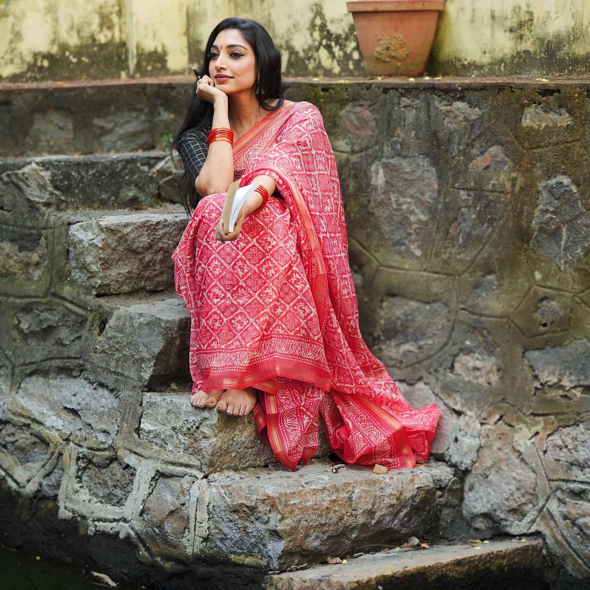 Rithu Manthra David Feet