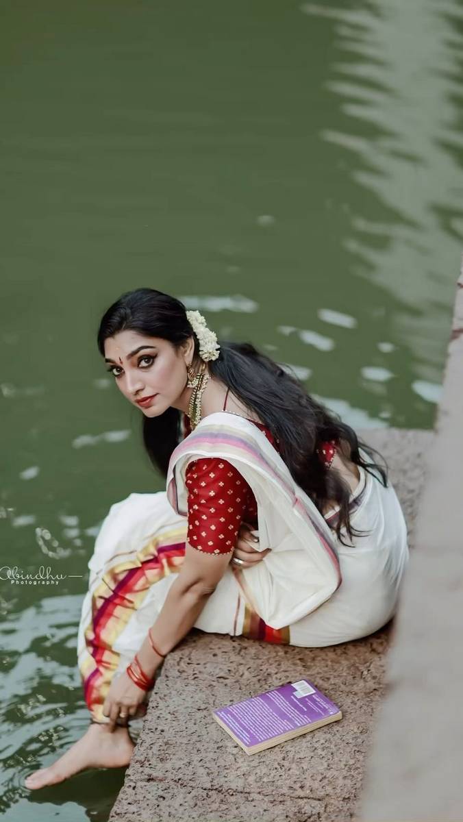 Rithu Manthra David Feet