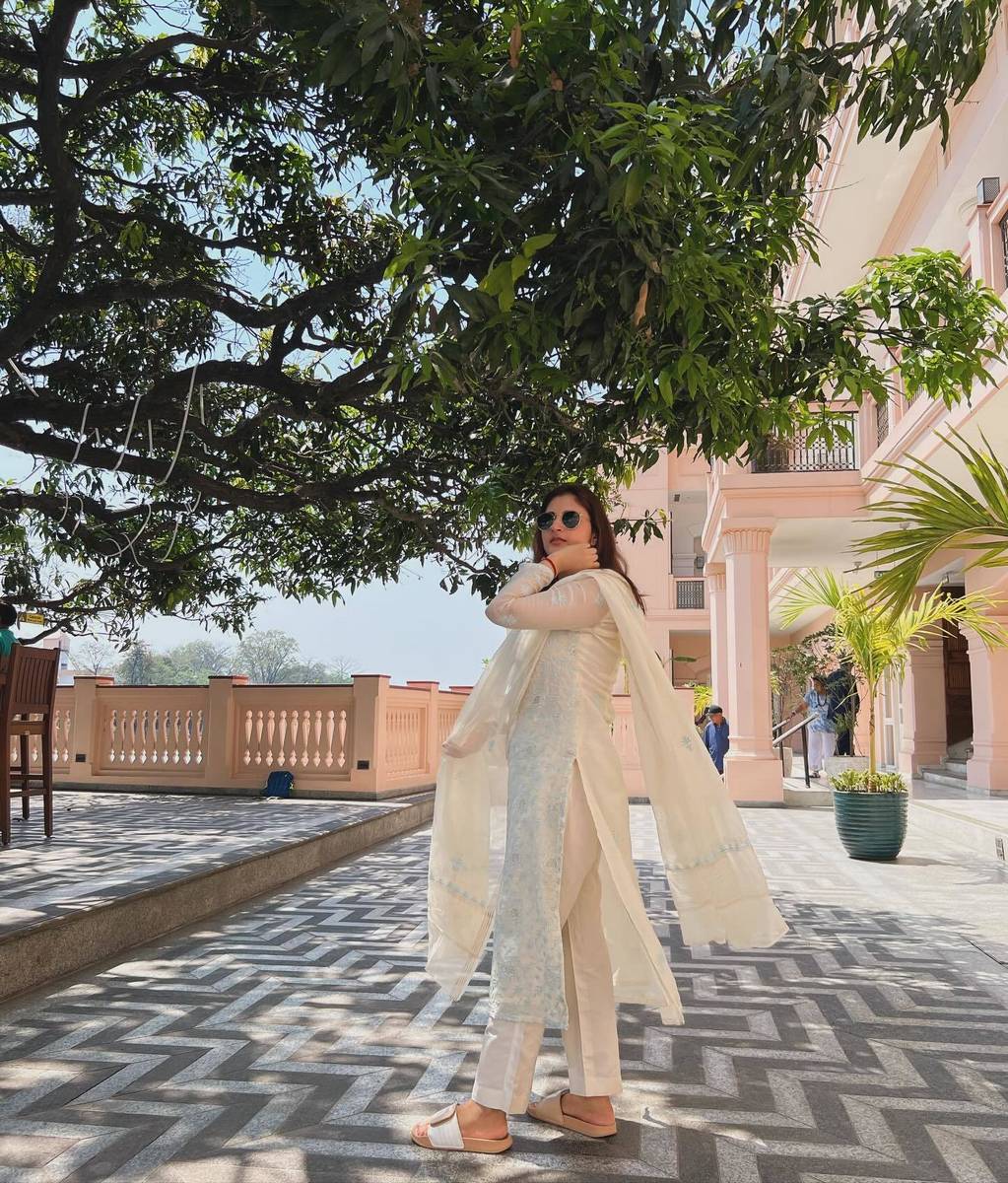Shivani Raghuvanshi Feet