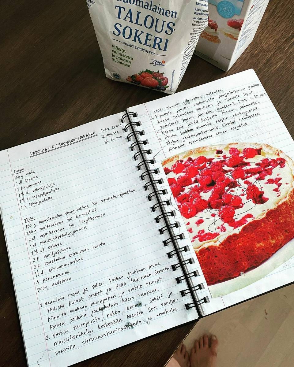 Suvi Terasniska Feet