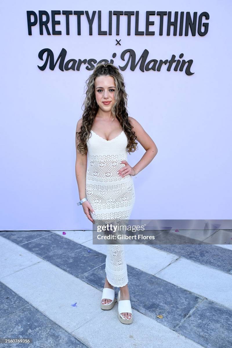 Symonne Harrison Feet