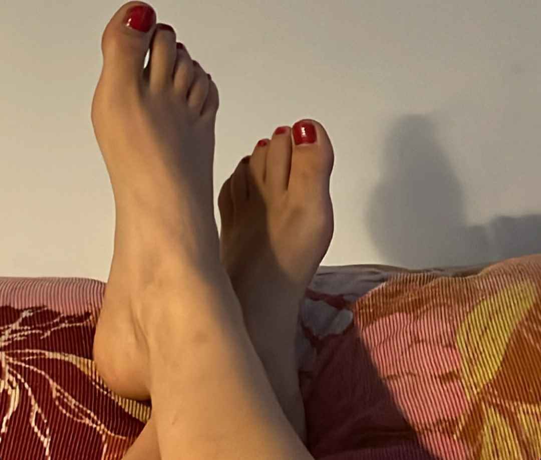 Tereza Hossa Feet