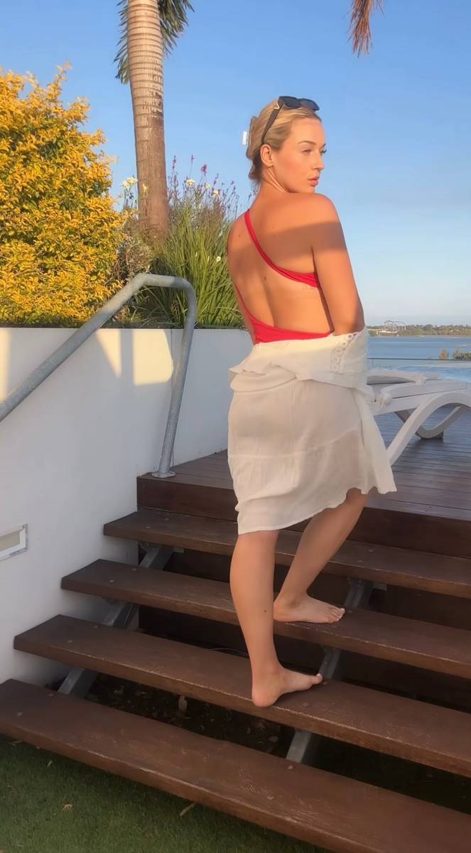 Tori Adams Feet
