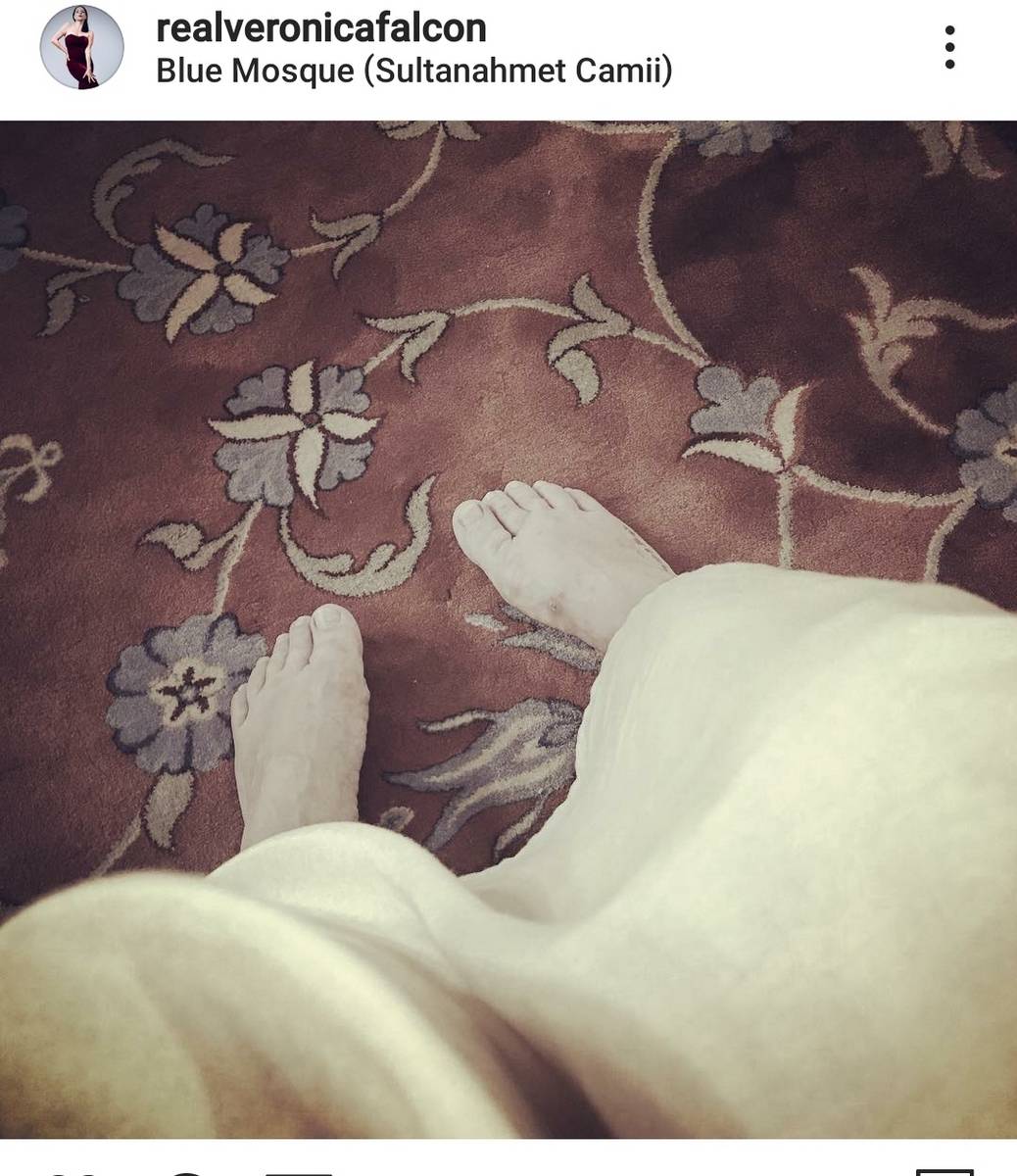 Veronica Falcon Feet