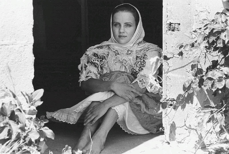 Veronika Bellova Feet