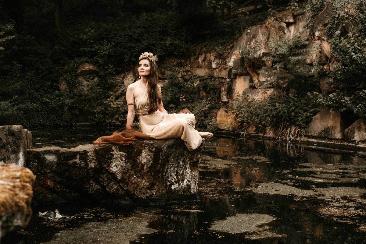 Veronika Bellova Feet