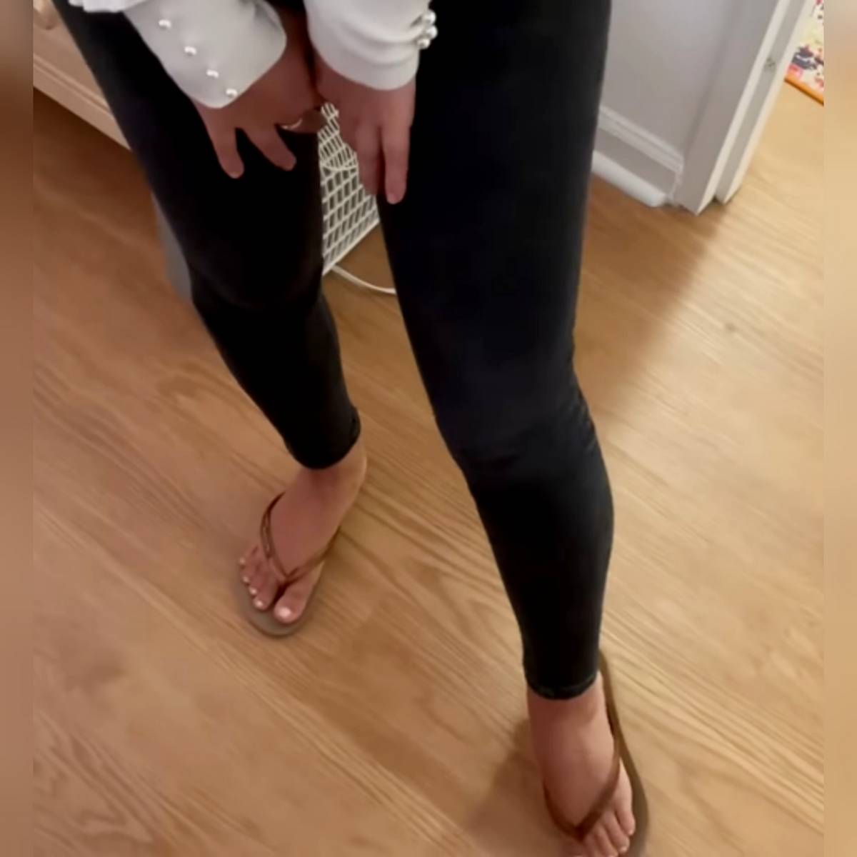 Vivi Tomasi Feet
