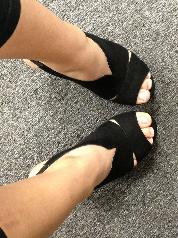 Dani Daniels Feet
