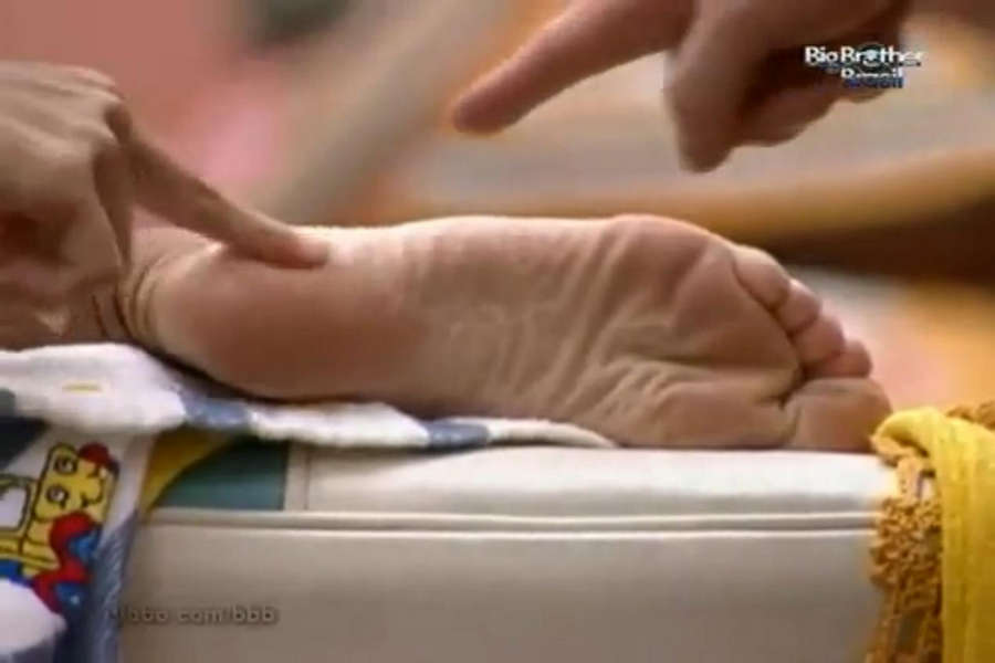 Lia Kheireddine Feet