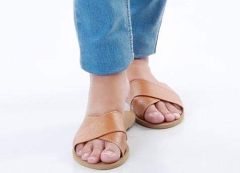 Karandza Fernando Feet