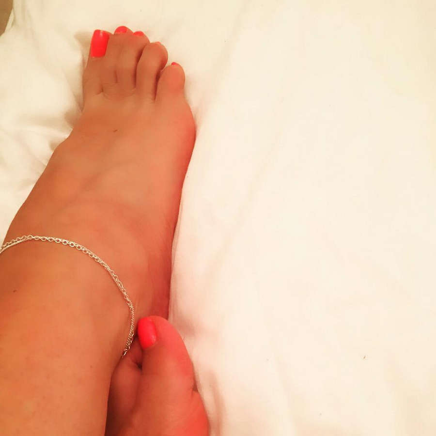 Ivana Mihic Feet
