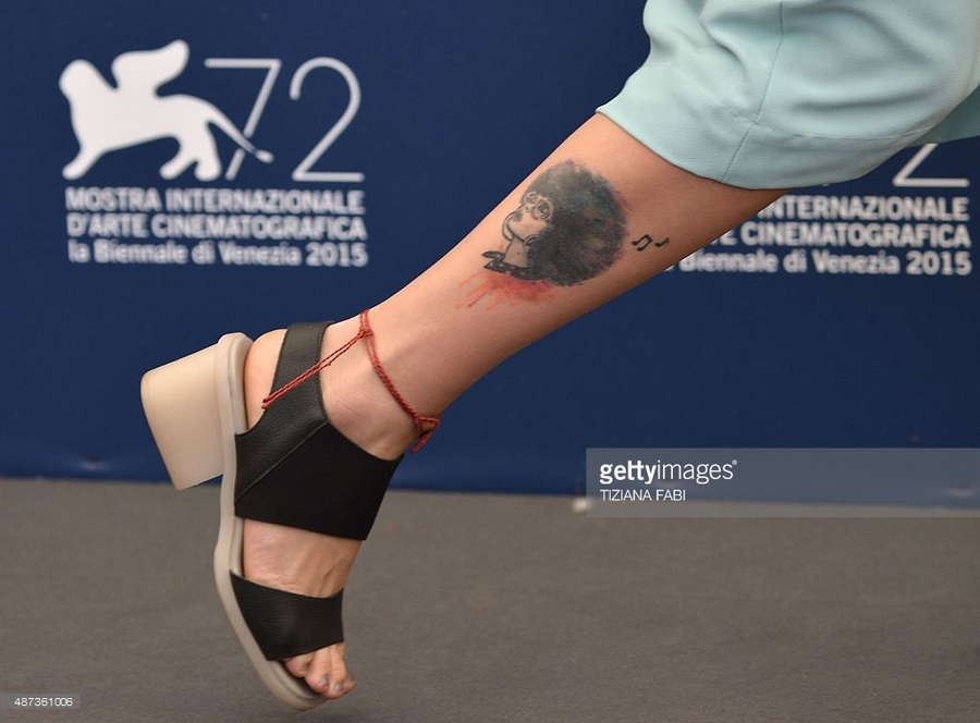 Valentina Herszage Feet