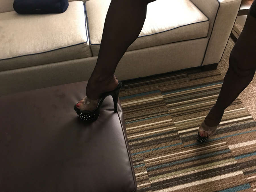 Sexy Vanessa Feet