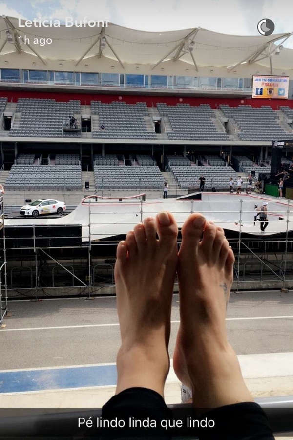 Leticia Bufoni Feet