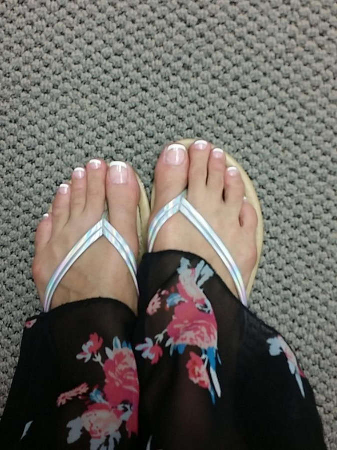 Christiana Cinn Feet