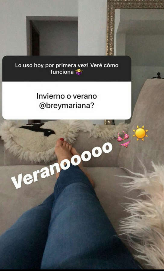 Mariana Brey Feet