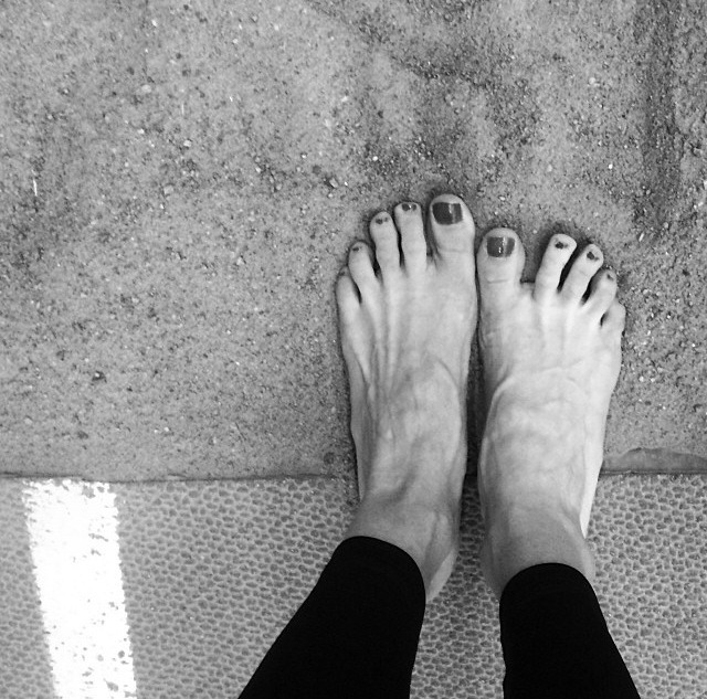 Emma Green Feet