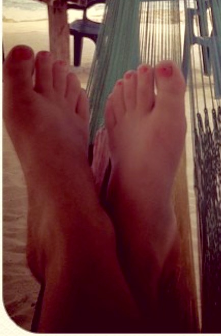 Sara Hopkins Feet