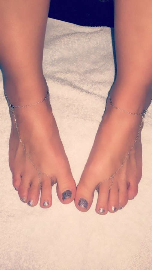 Goddess Lacey Feet
