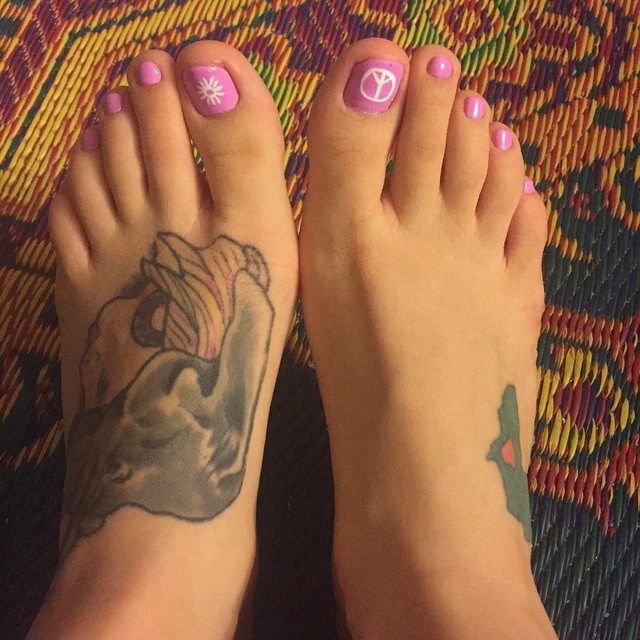 Jade Bryce Feet