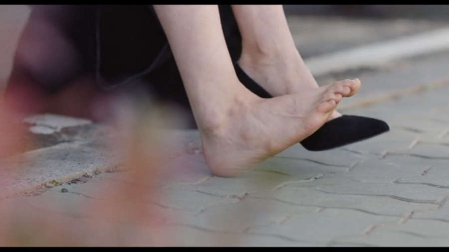 Na Yeong Lee Feet