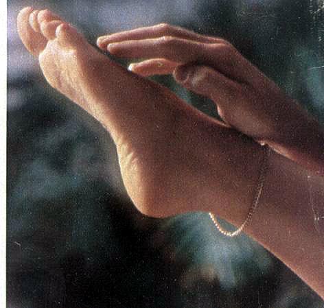 Bruna Lombardi Feet