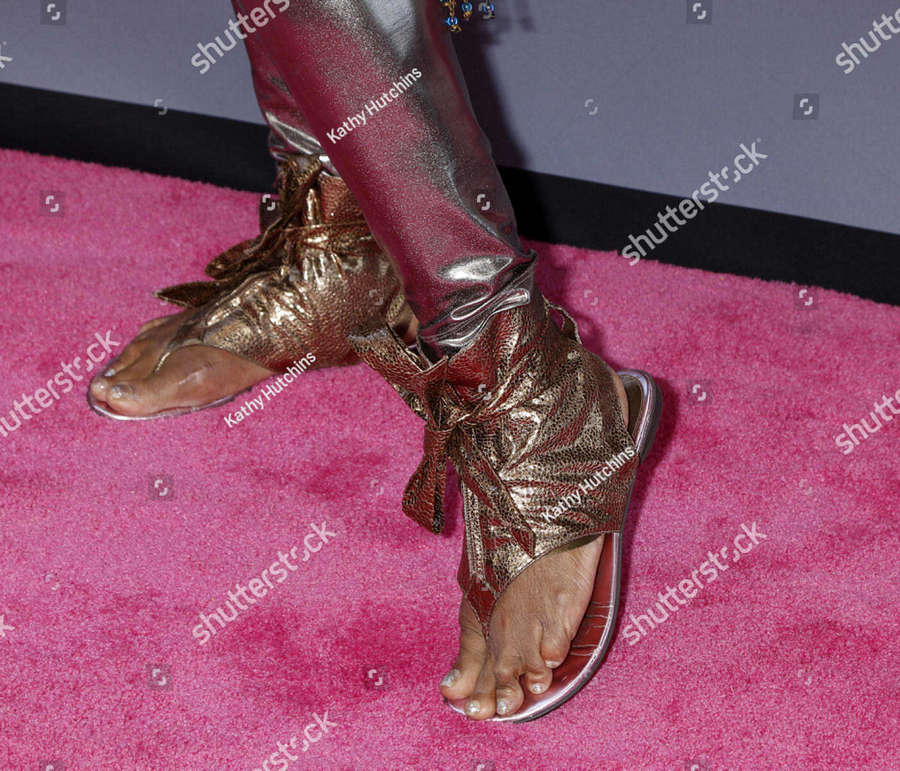 Loretta Devine Feet