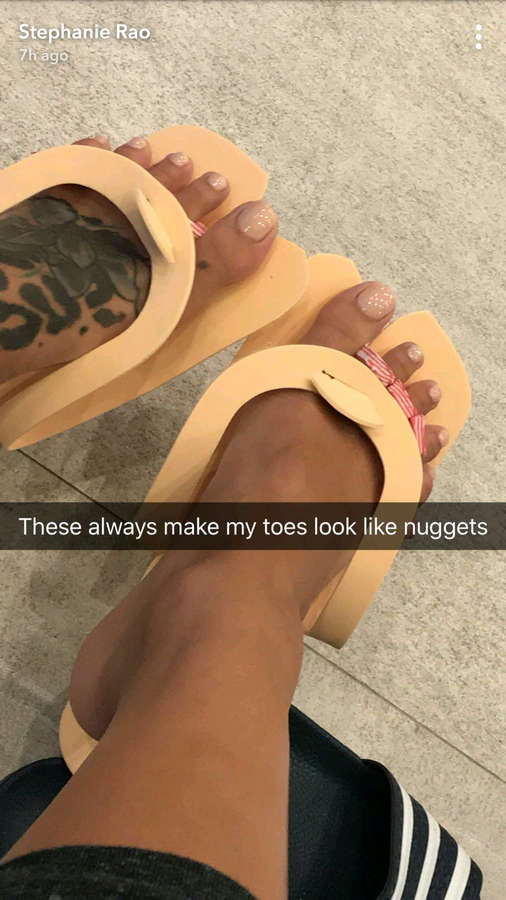 Stephanie Rao Feet