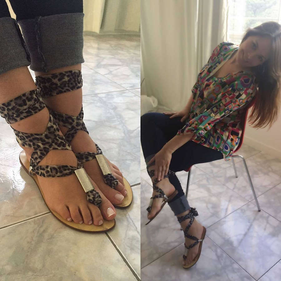 Roxana Diaz Feet