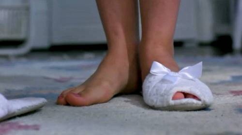 Alicia Silverstone Feet