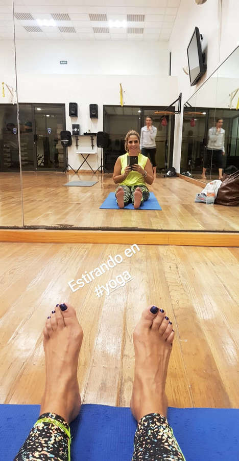 Ana Maria Alvarado Feet