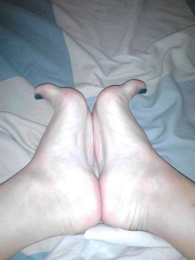 Frida Sante Feet