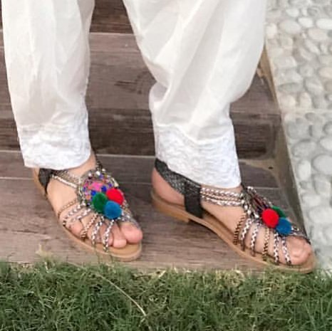Sumbul Iqbal Feet