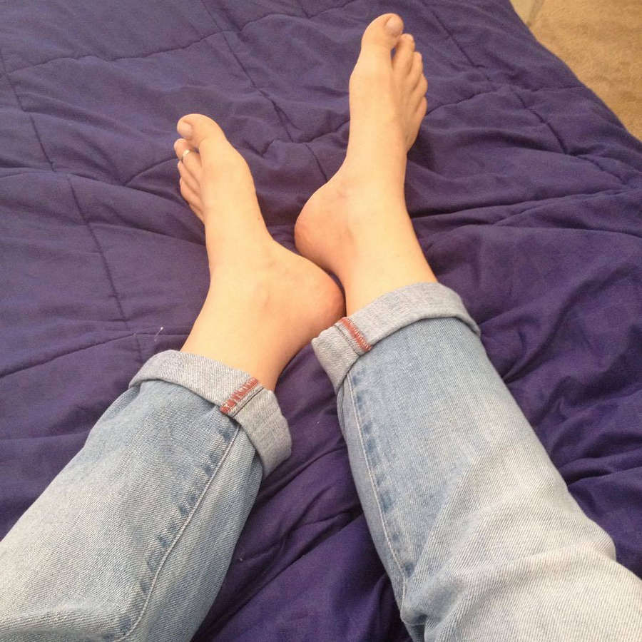 Julieta Prandi Feet