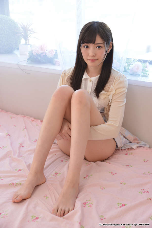 Arina Hashimoto Feet