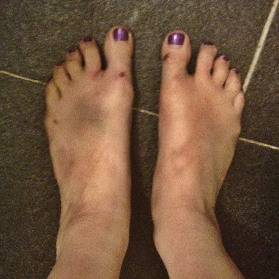 Annie Bardonski Feet