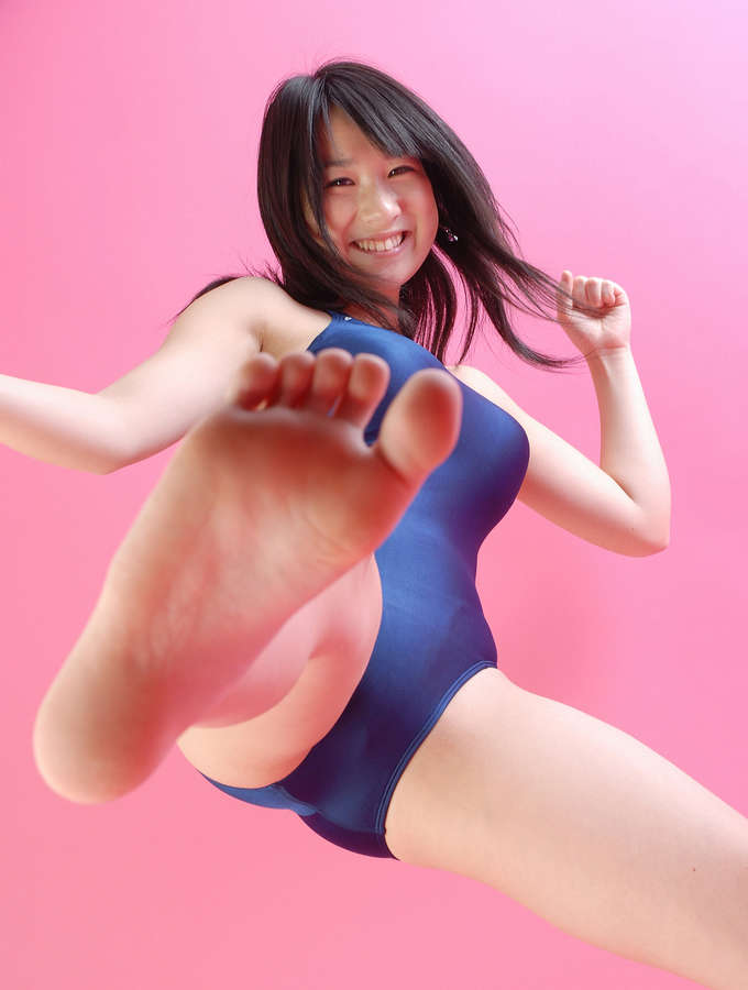 Rui Kiriyama Feet