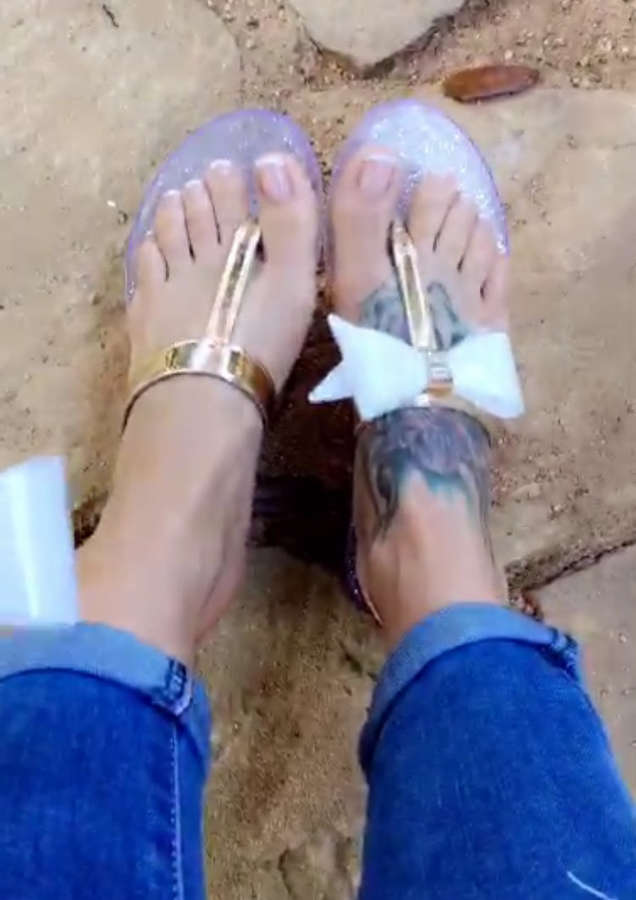 Jessica Kylie Feet
