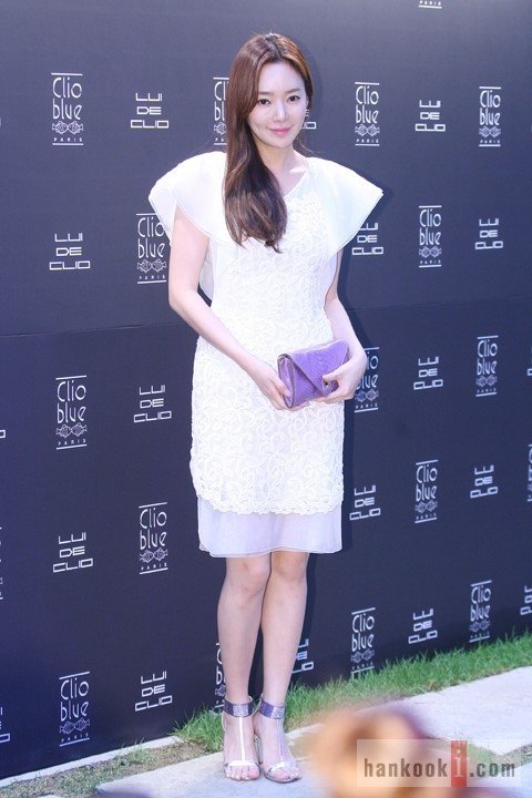 Yeon Joo Kim Feet. 