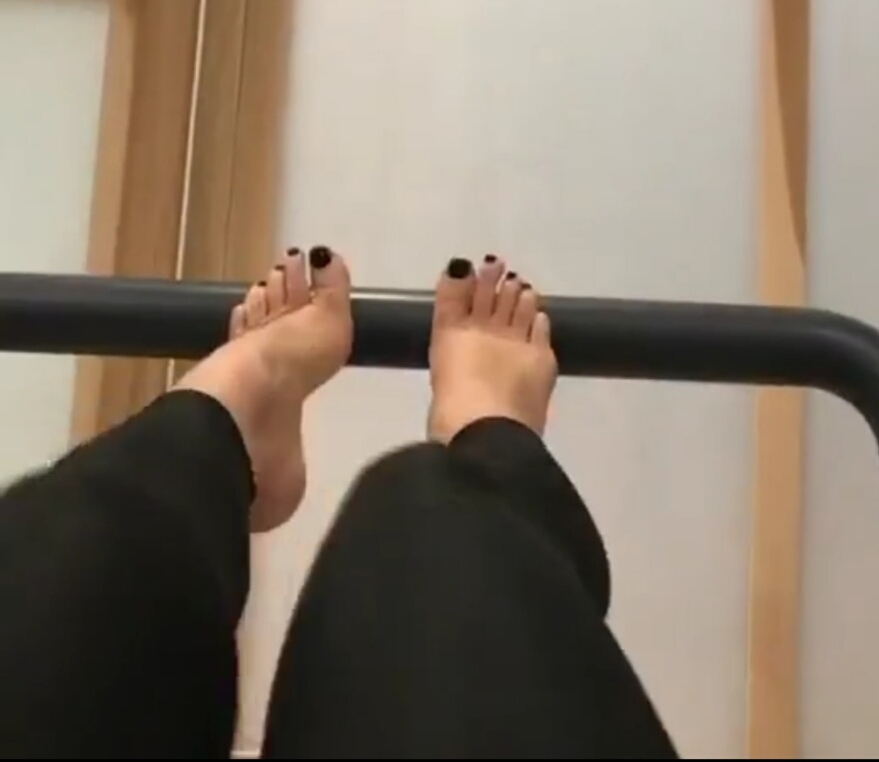 Alexandra Hatzigeorgiou Feet