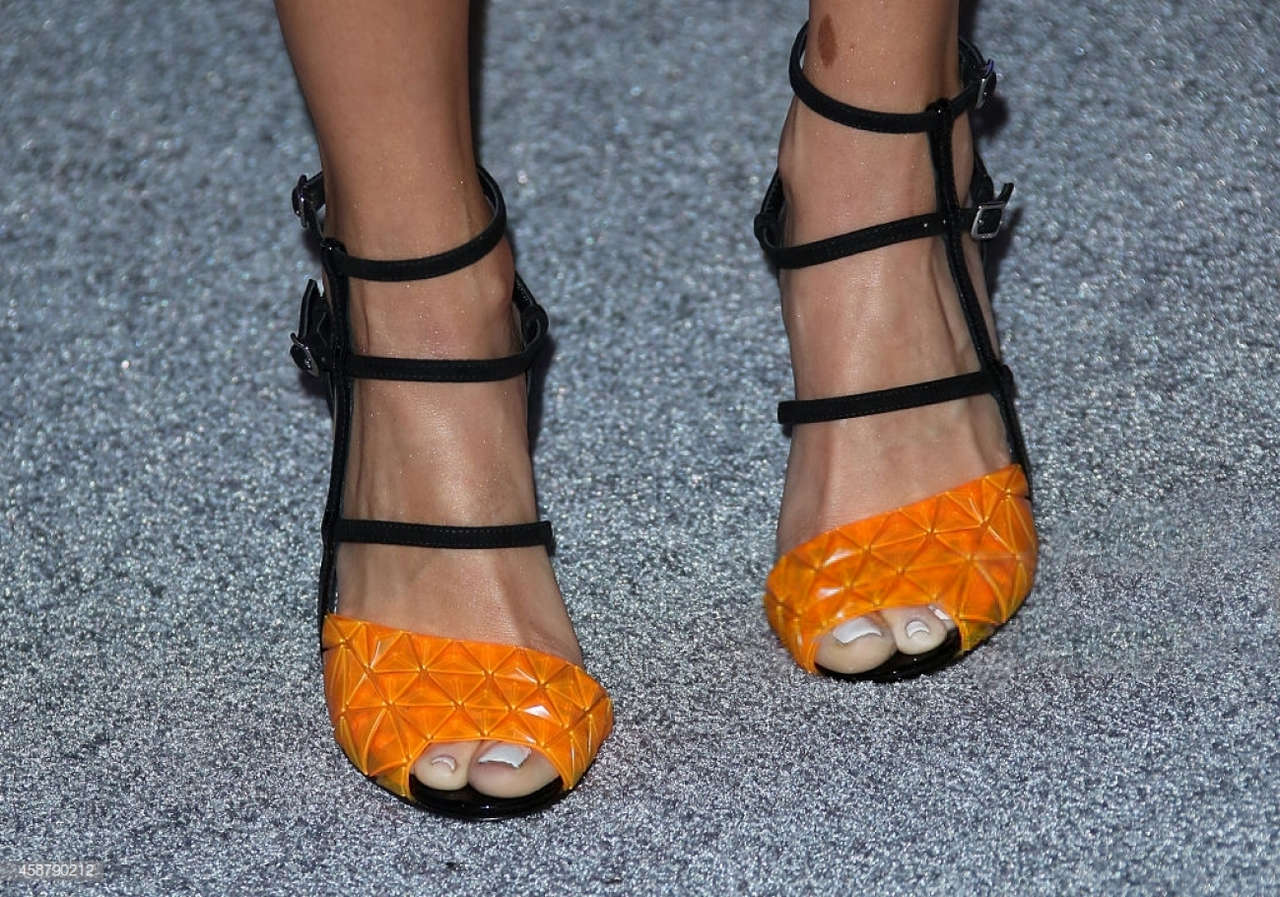 Chelsea Chanel Dudley Feet